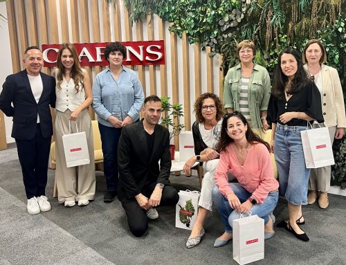 Cuidar la piel para cuidar mejor: taller pionero para Enfermería en enfermedades autoinmunes